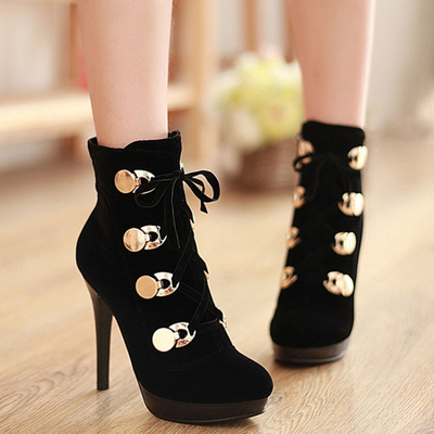 八款時(shí)尚長靴讓你腳下生輝